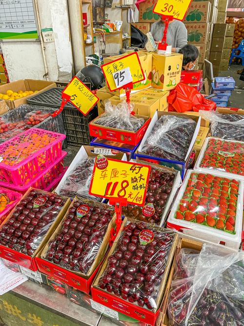 昆明市官渡区阿拉乡几个村，官渡水果批发市场在哪儿?。 昆明市官渡区阿拉乡几个村，官渡水果批发市场在哪儿?。 蔬菜种植